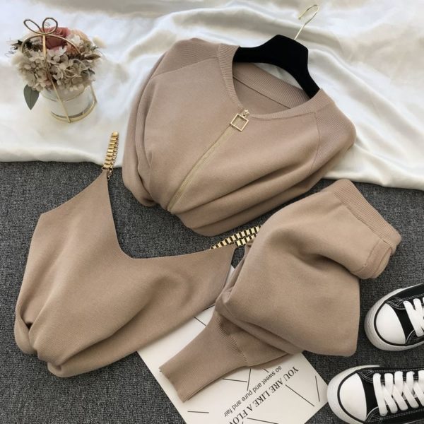 Knitted sweater suit casual new product temperament chain vest knitted jacket + elastic pants three-piece sets TZ423